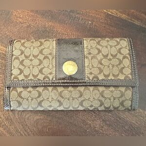 Vintage‎ brown Coach signature wallet
